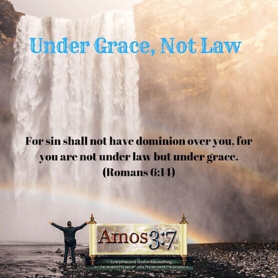 Under Grace, Not Law Daily Devotionals Growing in Grace